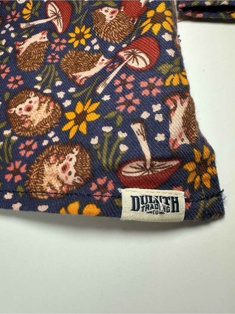 Duluth Trading Free Swingin Flannel Hedgehog Mushroom Cottagecore Woodland Small - Picture 14 of 16